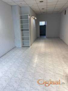 Potpuno sređen lokal u centru Novog Sada